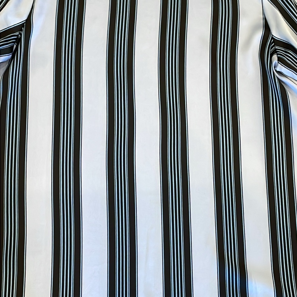 LOFT Petite Blue Striped Bell Sleeve Blouse - Size XSP - Picture 5 of 8